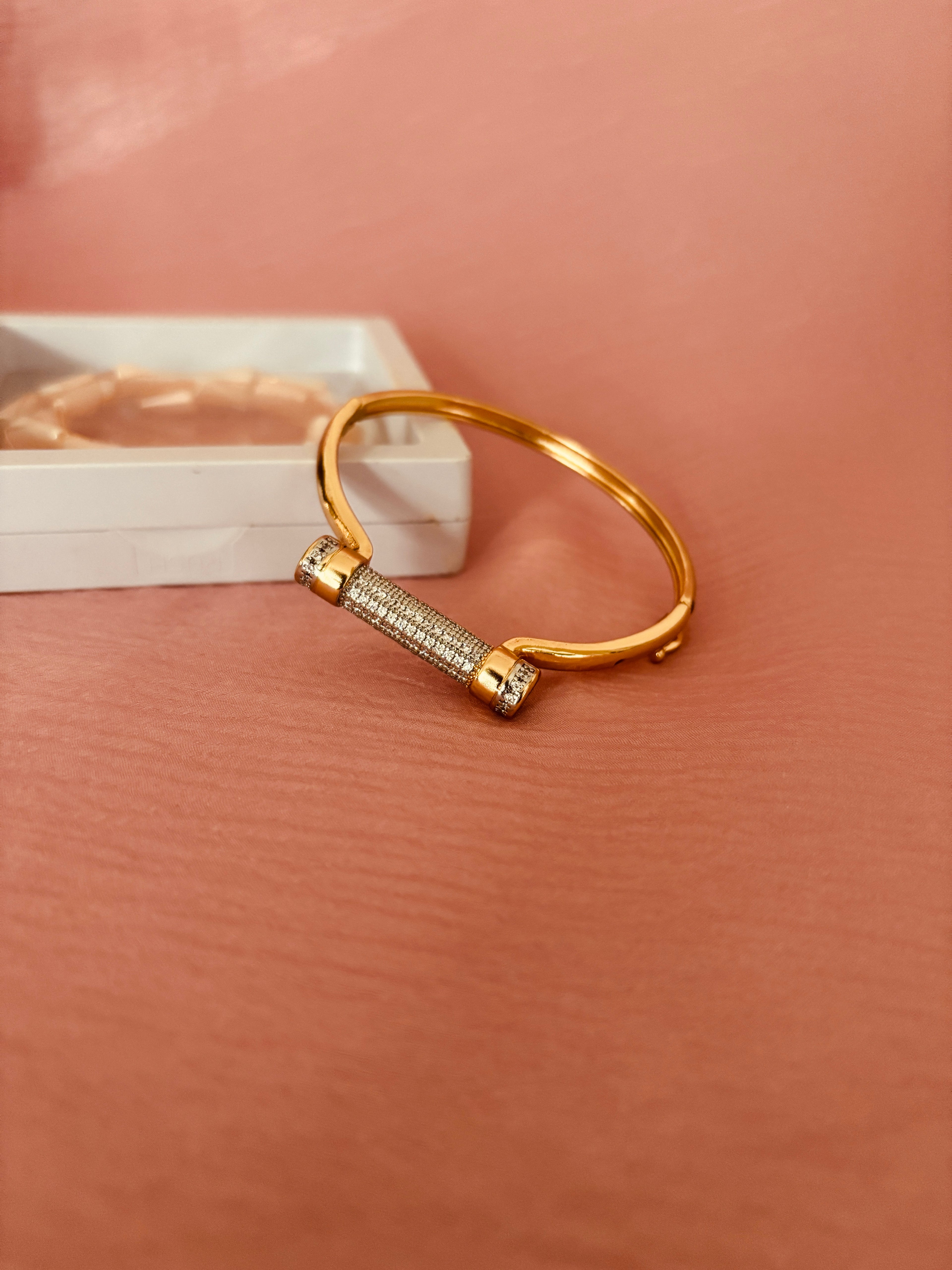 Luxe Crystal Pavé Gold Bangle