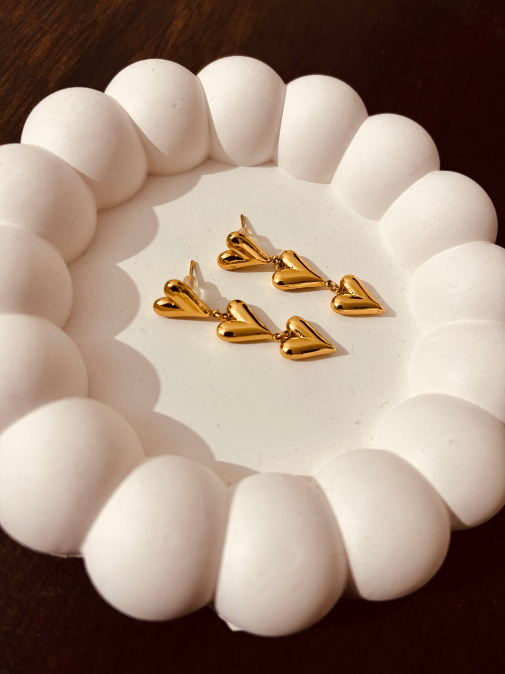 The Cascading Love Drops